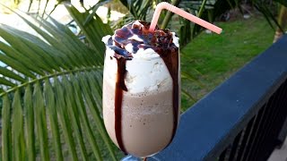 HOW TO MAKE A MOCHA FRAPPE [upl. by Bobbie]