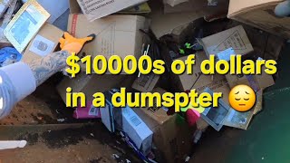 Dumpster diving Day 1 of 3 😁 Employees tossed out the whole store [upl. by Abramo976]