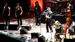 Leonard COHEN Le Partisan live in Paris 2009 [upl. by Daveda]