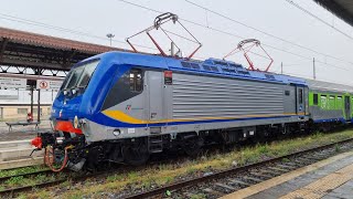 UNA GIORNATA DI FINE ESTATE DI TRENI ALLA STAZIONE DI VERONA PORTA NUOVA [upl. by Shari]