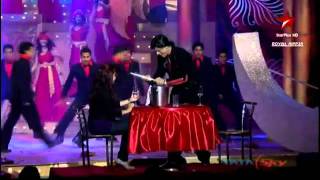 Shahrukh Khan Dance Performance On Dildaara Stand By Me  Big Star Entertainment Awards 2011 [upl. by Robinetta143]