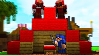 Bedwars Pro VS 2 Noobs Minecraft Manhunt [upl. by Alston]