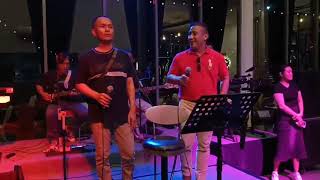 Duo Lagu oleh Duo Camat di depatros Harbour Bay BATAM [upl. by Avuha]