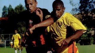 Vitória Campeão Baiano de 2003  Vitória 4 x 1 Catuense [upl. by Lorola962]