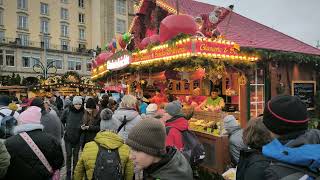 Striezelmarkt Weihnachtsmarkt in Dresden Deutschland [upl. by Nellek]