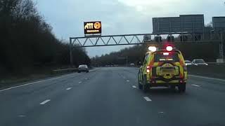 Smart motorway One car closes all 4 lanes on M25 for 15 minutes [upl. by Iveel581]