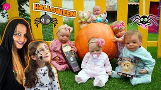 🎃Juego de dulces en HALLOWEEN para los bebés REBORN de Sorpresas Divertidas [upl. by Ainigriv]