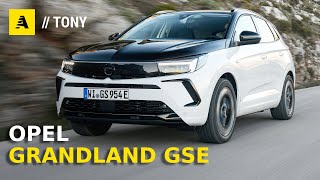 Opel Grandland GSe  PLUGIN 4x4 da 300 CV e assetto KONI [upl. by Hallie]