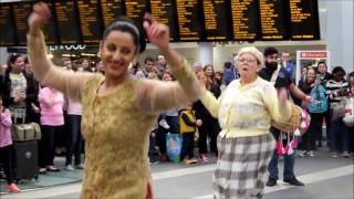 Fizzogs Dancing Grannies in Birmingham Bhangra Flash Mob [upl. by Eicul]