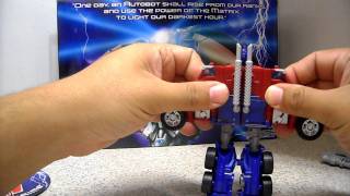 SDCC 2011 Transformers Prime First Edition Optimus Prime Review en Español [upl. by Laurence]