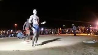 Lutte traditionnelle  les pas de danse de Sélé Mbélé boy Séne [upl. by Hurd233]