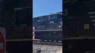 Norfolk southern moving north at Glendale csxtransportation railroad railway csx [upl. by Anihcak433]