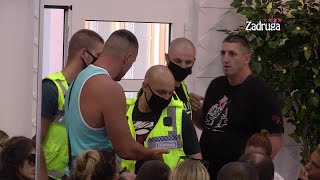 Zadruga 4  Tomović i Kristijan u brutalnom sukobu reagovalo obezbeđenje  15092020 [upl. by Rossner]