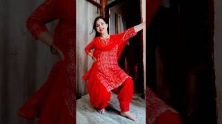 Dhodhi per chatni malaiya balam Kariya daba de youtubshorts Dance [upl. by Dinsdale778]