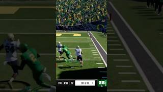 Looking like De’Anthony Thomas on the return 😈 cfb25 oregonducks collegefootball oregon [upl. by Benge]