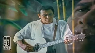 Iwan Fals  Masih Bisa Cinta Official Music Video [upl. by Dru421]