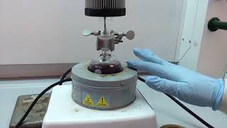 Reaction reflux using a waterless condenser [upl. by Yrrok590]