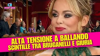 Ballando con le Stelle Scintille tra Sonia Bruganelli e la Giuria [upl. by Armahs]