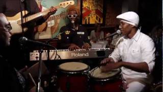 Unveiling Pedrito Martinez Groups Live  Que Palo Live in NYmp4 [upl. by Hsakiv]