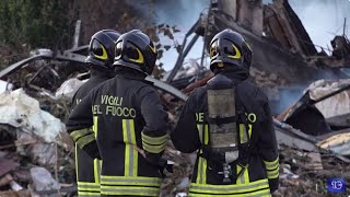 Maxi incendio di Tor Cervara focolai ancora attivi PCB oltre i limiti  Canale 10 [upl. by Addiego947]