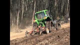 Mascor Soucy Track John Deere Tractor 6930 with 5 Tine Radium Ripper Steep Incline [upl. by Hebbe]