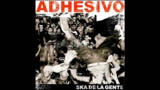 Adhesivo  Skabullido [upl. by Quartet]