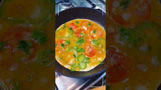 Capsicum Tomato Omelette easybreakfast highproteinbreakfast healthybreakfast shorts omelette [upl. by Sanson426]