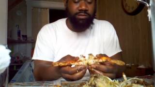 How to Eat Maryland Blue Crabs the Real Right Way w NO TOOLS [upl. by Fugazy]