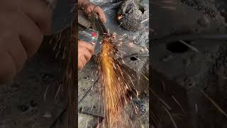 Grander use in Welding Removal shortsfeed machine automachine welding [upl. by Saxela]