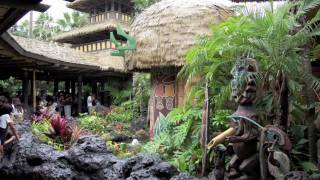 Tokyo Disneyland quotThe Enchanted Tiki Roomquot Part 1 Outside and Introduction [upl. by Haydon]