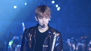 170212 The EXO’rDIUM in HK LIGHTSABER 백현 BAEKHYUN [upl. by Lazare]