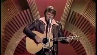 Glen Campbell Live  Rhinestone Cowboy 1975 [upl. by Naut]