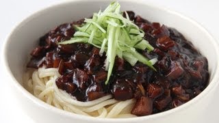 Noodles with blackbean sauce Jjajangmyeon 짜장면 [upl. by Aniret]