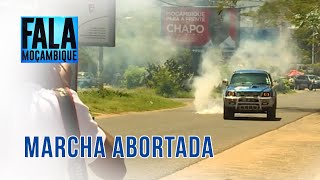 Bairro Polana Polícia lança gás lacrimogéneo e aborta marcha dos partidos políticos PortalFM24 [upl. by Ilehs561]