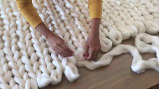 DIY Tutoriel tricoter une couverture XXL avec les mains en laine merinos ComfyWool [upl. by Peregrine]