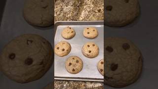 Brown butter chocolate chip cookies 🍪 baking fypシ゚viral fyp yummy [upl. by Nesline]