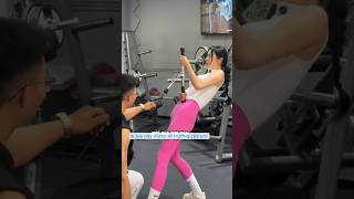 cô cần thủ đến phòng tập gym tập động tác bo cá và cái kết fishing caucashort [upl. by Nodyroc]