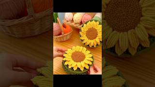 Very nice video of making sunflower flower with yarn [upl. by Rachel96]