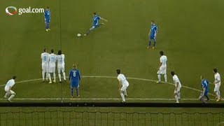 Stunning free kick  Sigurdsson [upl. by Ybab186]