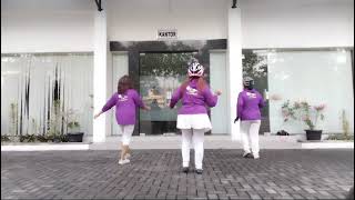 Holly Jolly Line Dance Choreo Ria JoyfulVivi MargarethaMariana SantosaYuntaAll INAPatuwen Dance [upl. by Edlin]