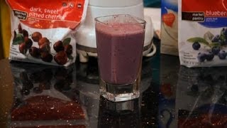 Smoothies With Greek Yogurt  Making Smoothies [upl. by Eniger911]