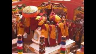 Cremation of Kjabje Tenga Rinpoche and Kora around Swayambhuwmv [upl. by Orgell]