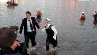 Loony Dook 2009  wyjscie z wody [upl. by Assenaj]