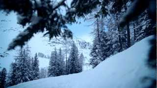 Cogliere la natura nellarea vacanze Merano e dintorni in Alto Adige [upl. by Ruhtra]