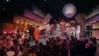 Gloria Gaynor  I Will Survive Live 1979 [upl. by Snebur]