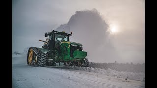 John Deere 8370RT and Teamco 12900 Snowblower [upl. by Akenehs]