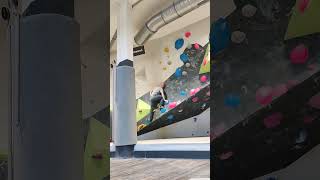 bouldern urbanapesnorderstedt blaue 58 Sektor 16 [upl. by Odracer]