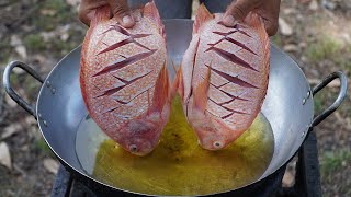 The Perfect Fried Red Snapper Recipe  Crispy Fried Whole Fish  How to Make Deep Fried Fish [upl. by Azirb187]