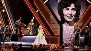 Musical Tribute to Loretta Lynn Live at The 56th Annual CMA Awards  The CMA Awards [upl. by Assirac]