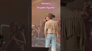 Christian Nodal y Ángela Aguilar cantando en el escenario con beso tan enamorados Nodal beso [upl. by Sissy]